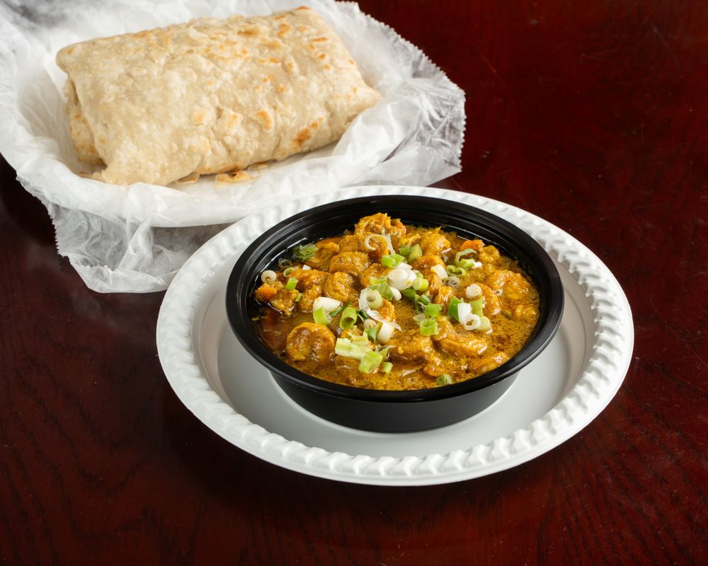 Curry shrimp with roti